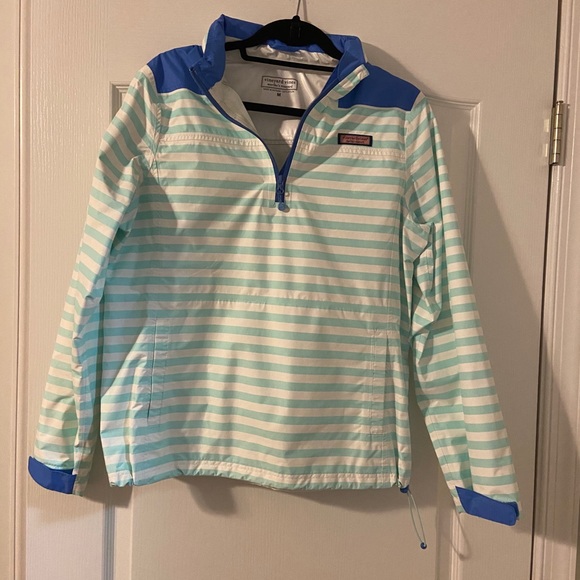Vineyard Vines Rain Jacket - Picture 3 of 5